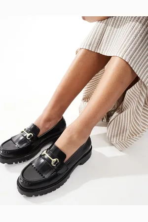 WALK LONDON Clara fringe loafer in smooth leather