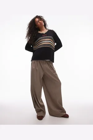 Résumé Resume oversized v neck knitted jumper with embroidered logo