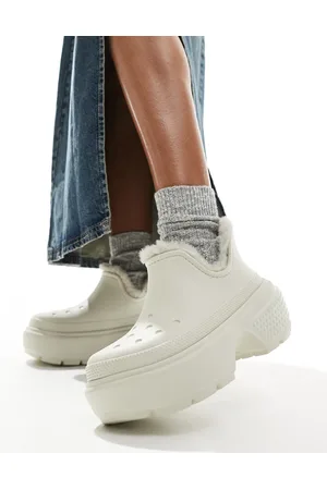 Crocs Stomp lined shorty boot in cream