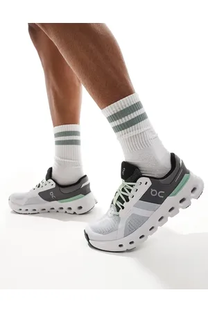 On Running ON Cloudrunner 2 running trainers in and sage