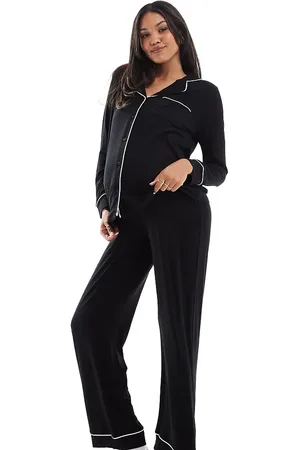 ASOS ASOS DESIGN Maternity super soft long sleeve shirt & trouser pyjama set with contrast piping in