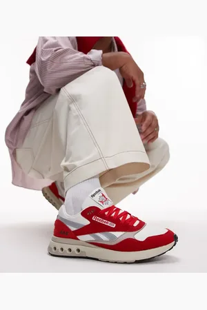 Reebok ERS World trainers in and white