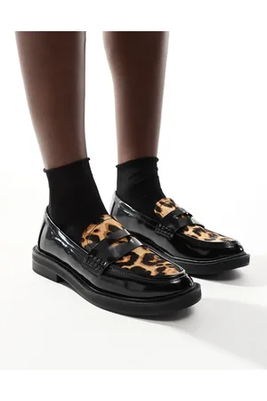 Pull&Bear Contrast leopard loafers in
