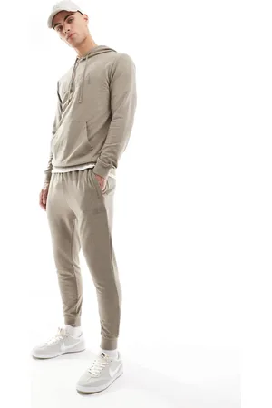 HERA Mens focus tapered sweatpant in marsh
