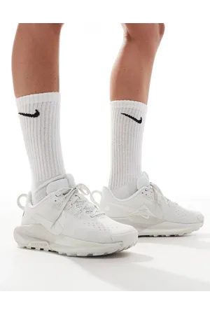 Nike ReactX Pegasus Trail 5 trainers in