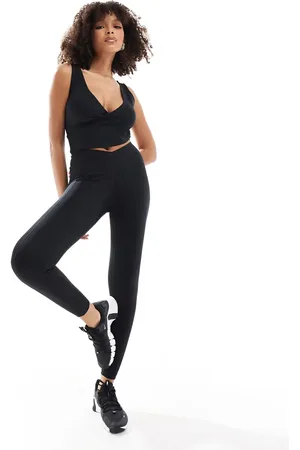 Nike Nike One Training wrapped high waisted 7/8 leggings in