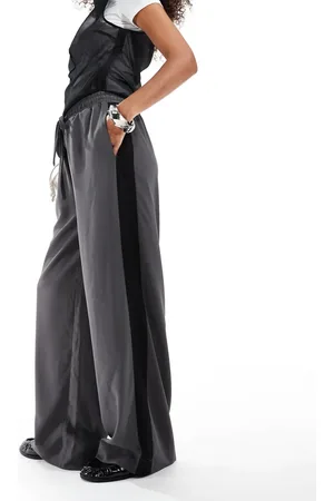 ASOS Pull on trousers with contrast panel in charcoal