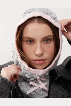 Reclaimed Balaclava with pink bows in knit