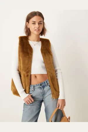 Barbour Barn Gilet in /gold