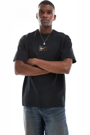 Nike Centre patch logo t-shirt in