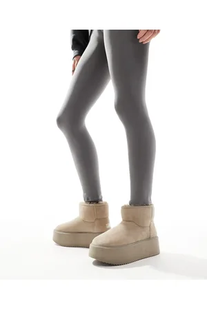 Bershka Platform cosy boots in taupe