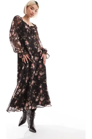 Miss Selfridge Corset chiffon maxi dress in floral print
