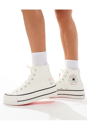 Converse Chuck Taylor All Star Lift Hi trainers in with embroidered flowers