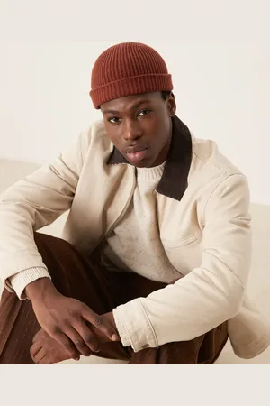 MANGO Small ribbed beanie in burgundy