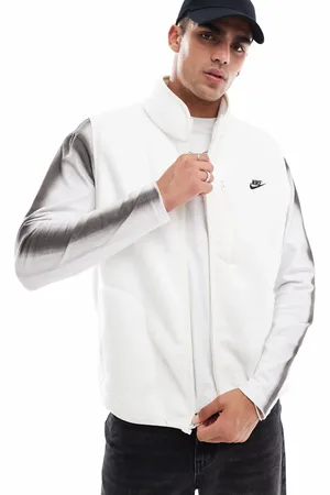 Nike Club fleece gilet in off