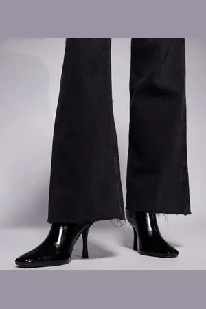 River Island Slanted clean heeled boot in