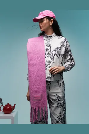 Bimba y Lola Large tassel scarf in pink