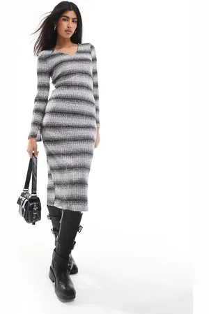 Pieces® V-neck long sleeve knitted maxi dress in multi grey stripe