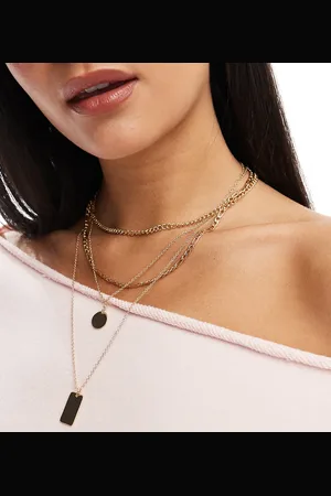 Pieces® Multi chain necklace with charm detail in