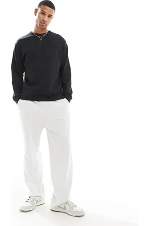 Nike Premium Essentials long sleeve t-shirt in