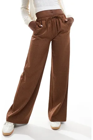 Daisy Street Pull on wide leg trousers in pinstripe