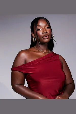 ASOS ASOS DESIGN Curve co-ord slinky twist off shoulder top in burgundy