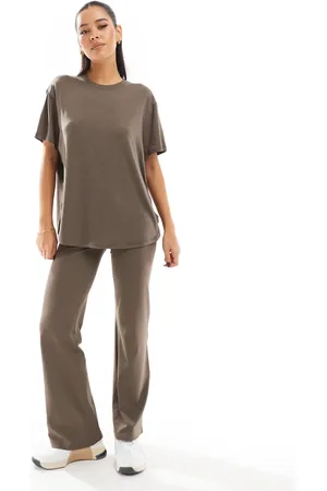 Nike Nike One Training Dri-FIT fold over flared leggings in brown