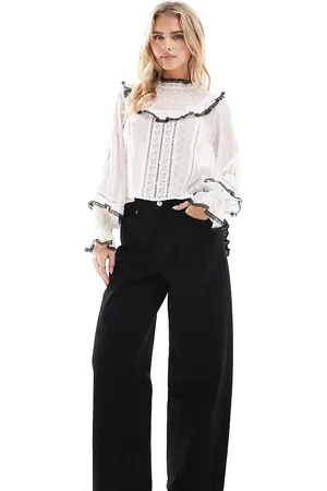 Miss Selfridge Broderie heart pocket baggy jean in wash