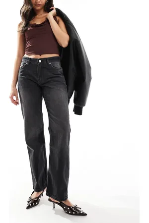 Bershka Straight leg jeans in washed