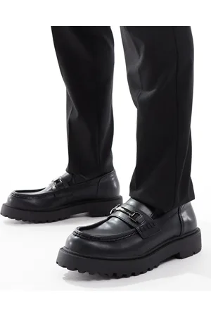 Pull&Bear Metal trim loafer in