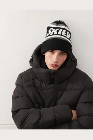 Planks Skier Bobble Beanie in