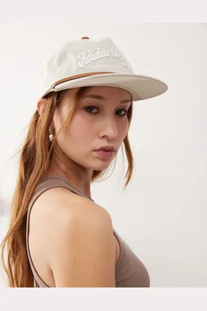 adidas Wabash cap in off