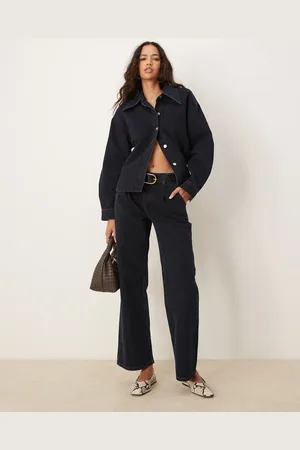 ASOS Pleated boyfriend jean