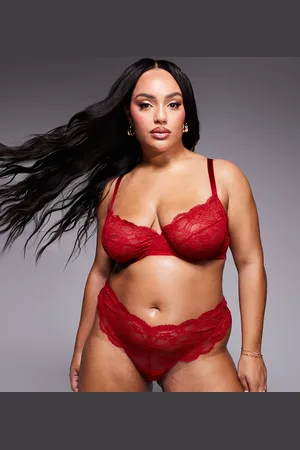 ASOS ASOS DESIGN Curve Lola lace thong in