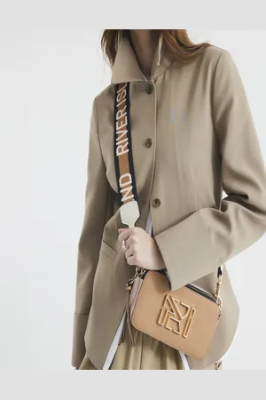 River Island Camera cross body bag in beige - dark