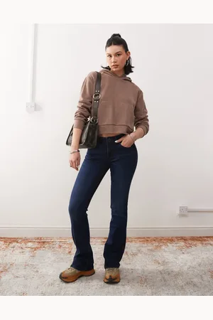 Wrangler Low rise bootcut jeans in darkwash