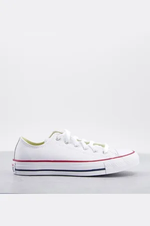 Converse Chuck Taylor All Star Ox trainers in leather