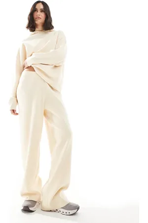 South Beach Wide leg jogger in cream