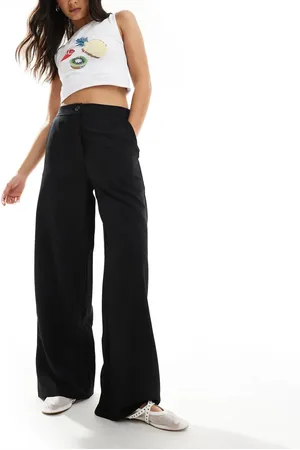 ASOS Tailored relaxed straight leg trousers in