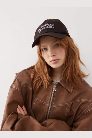 Motel Slogan cap in bitter chocolate