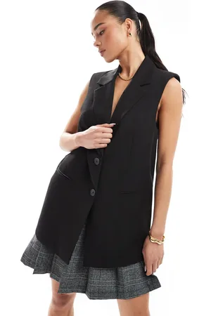 Stradivarius Longline waistcoat in
