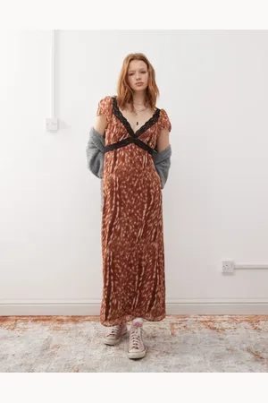 Reclaimed Lace mix maxi dress in deer print