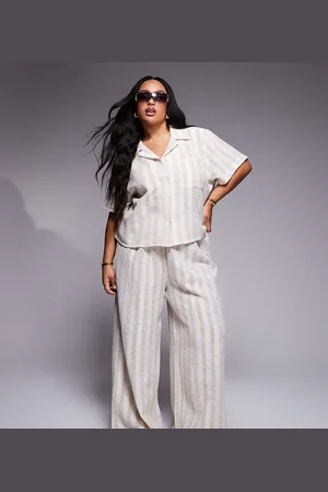 South Beach Crochet trousers in beige and cream tile