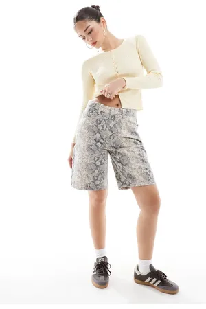 Cotton On Super baggy denim jort in