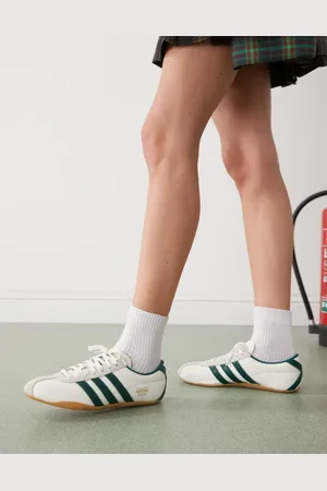 adidas Tokyo trainers in and black