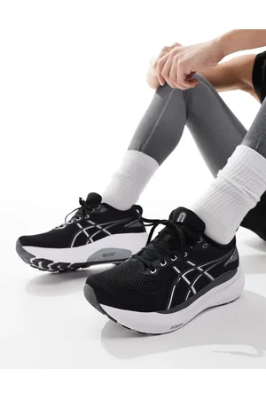 Asics Gel-Kayano 31 stability running trainers in and white