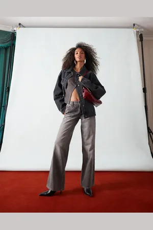 Topshop Ember low rise wide leg jean in vintage