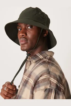 Barbour Finnean flat cap in olive