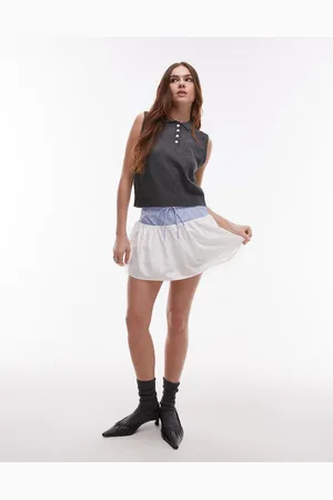 Nialaya Evie contrast waistband tie-detail mini skort in and chambray blue