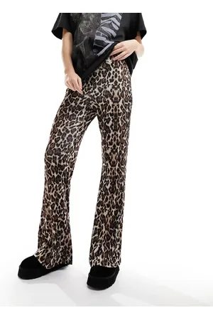 ONLY Ribbed flare trousers in leopard print
